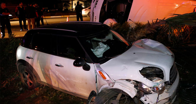 Antalyada sevgili kazası: 20 yaralı