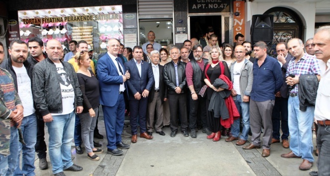 81 MHPli CHPye geçti