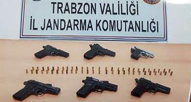 Trabzonda silah kaçakçılarına operasyon