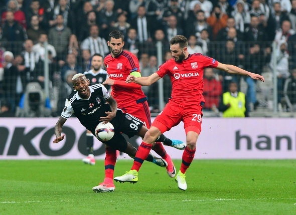 Beşiktaş Lyon maçından özel kareler