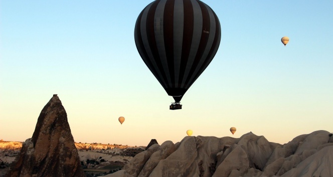 Uzakdoğulu turistler Kapadokyadan balon turu yapmadan gitmiyor