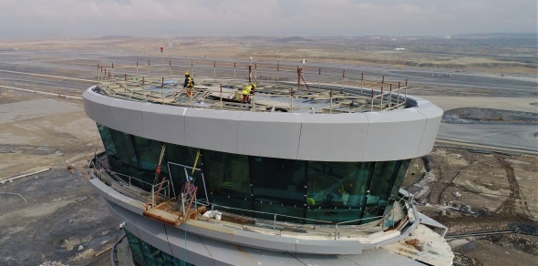 Yüzde 78'i tamamlanan 3'üncü Havalimanı inşaatı havadan görüntülendi