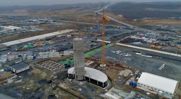 Yüzde 78'i tamamlanan 3'üncü Havalimanı inşaatı havadan görüntülendi