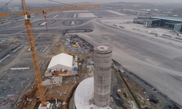 Yüzde 78'i tamamlanan 3'üncü Havalimanı inşaatı havadan görüntülendi