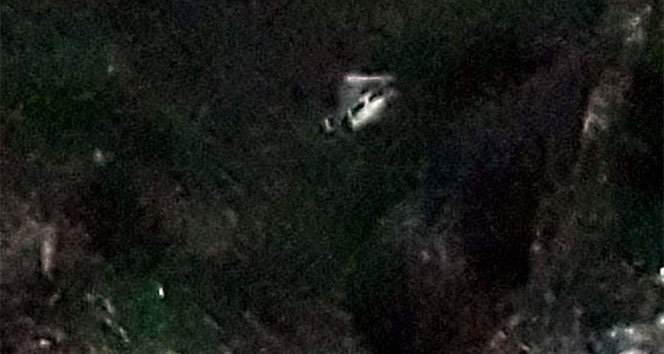 Aydın’ın Köşk ilçesinde tarladan dönen aileyi taşıyan minibüsün uçuruma yuvarlanması sonucu aynı aileden 3 kişi öldü, 3 kişi yaralandı. ile ilgili görsel sonucu