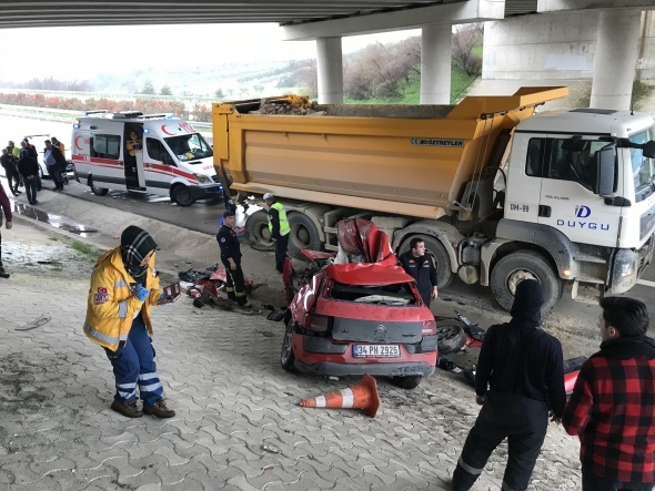 Genç kadın mühendis kaza kurbanı
