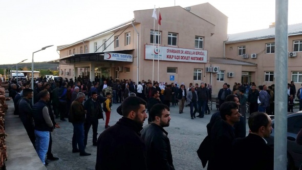 GÃ¼venlik korucularÄ±na hain saldÄ±rÄ±: 1 Åehit, 4 yaralÄ±