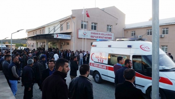 GÃ¼venlik korucularÄ±na hain saldÄ±rÄ±: 1 Åehit, 4 yaralÄ±