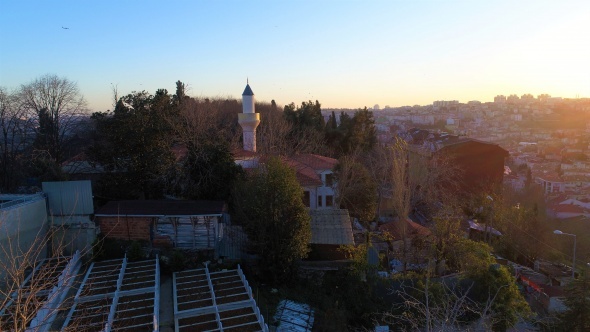 EyÃ¼psultanâdaki KaÅgari Camii Ramazanâda ibadete aÃ§Ä±lÄ±yor