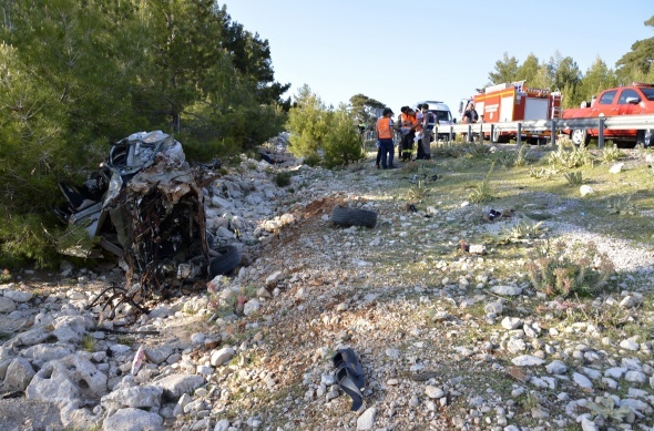 ÃlÃ¼me otostop Ã§ekti