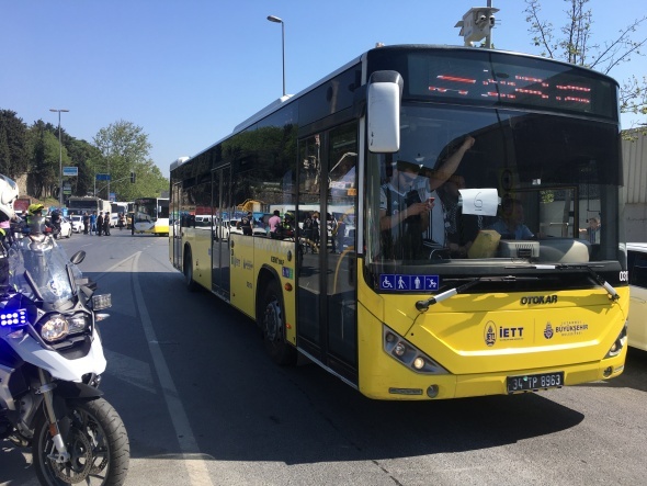 Derbi Ã¶ncesi olay! YaralÄ± var...