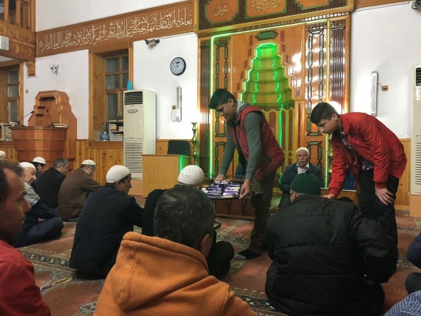 TÃ¼m yurtta Berat Kandili coÅkusu