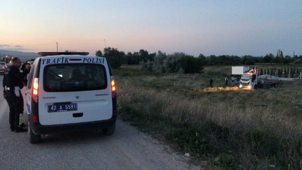 Kontrolden Ã§Ä±kan otomobil takla attÄ±: 1 Ã¶lÃ¼, 1 aÄÄ±r yaralÄ±
