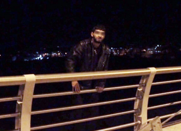 KÃ¶prÃ¼de intihara kalkÄ±ÅtÄ±, Emniyet MÃ¼dÃ¼rÃ¼ vazgeÃ§irdi