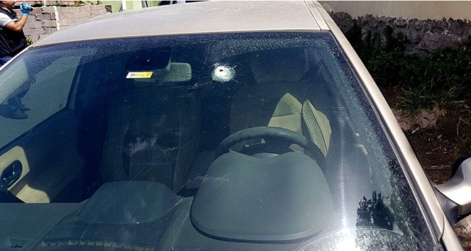 Hatayda hÄ±rsÄ±zlÄ±k ihbarÄ±na giden polislere ateÅ aÃ§Ä±ldÄ±: 2 polis yaralÄ±