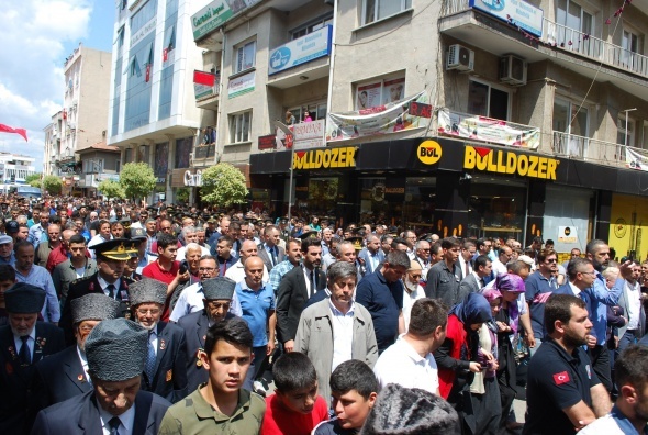 Åehidin eÅinden kamuflajlÄ± son bakÄ±Å