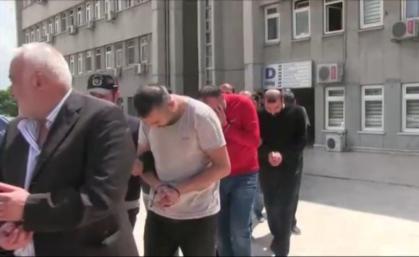 5 milyonluk vurgun yapan iÅ adamÄ± gÃ¶rÃ¼nÃ¼mlÃ¼ organize Ã§ete Ã§Ã¶kertildi