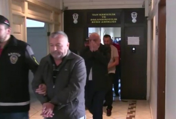 5 milyonluk vurgun yapan iÅ adamÄ± gÃ¶rÃ¼nÃ¼mlÃ¼ organize Ã§ete Ã§Ã¶kertildi