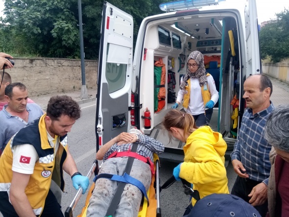 ÃskÃ¼darâda feci olay! Sesi duyup Ã§Ä±ktÄ±lar, gÃ¶rdÃ¼kleri manzara...