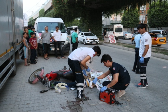 Adana'da feci olay! DehÅet iÃ§inde izlediler...