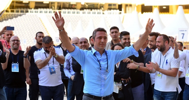 FenerbahÃ§enin 33. baÅkanÄ± Ali KoÃ§ oldu