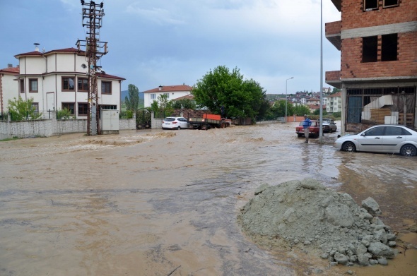 Bir Åehir sele teslim oldu! Ä°nanÄ±lmaz gÃ¶rÃ¼ntÃ¼ler...