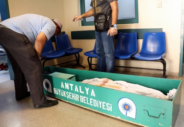 Bir tabut iÃ§erisinde iki acÄ±