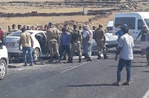 ÅanlÄ±urfa'da otomobiller Ã§arpÄ±ÅtÄ±! ÃlÃ¼ler ve yaralÄ±lar var