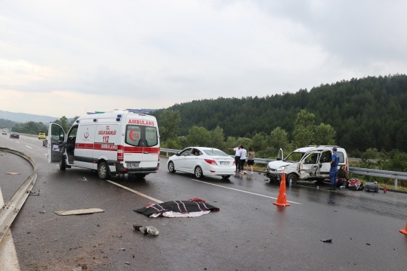 Katliam gibi kaza! ÃlÃ¼ ve Ã§ok sayÄ±da yaralÄ± var