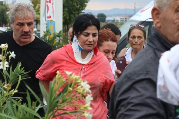 Yolcu otobÃ¼sÃ¼ devrildi! ÃlÃ¼ ve Ã§ok sayÄ±da yaralÄ± var
