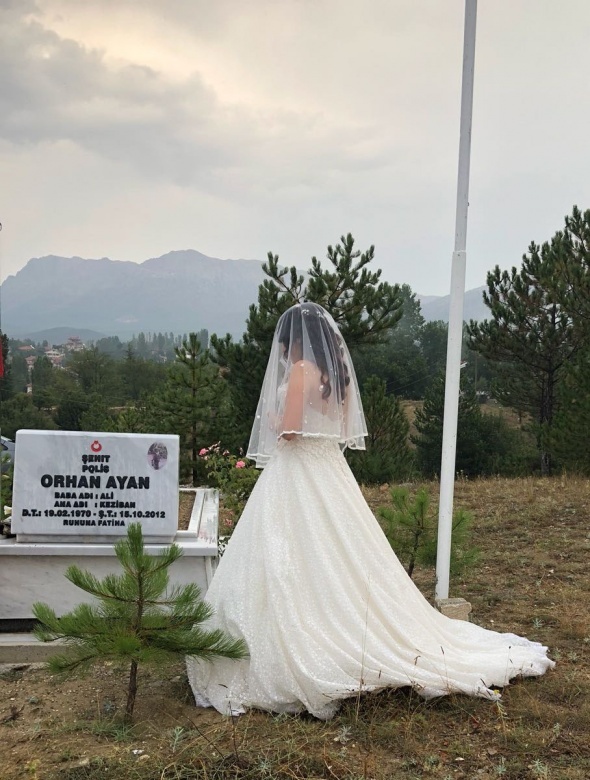 Åehit kÄ±zÄ±ndan duygulandÄ±ran hareket!
