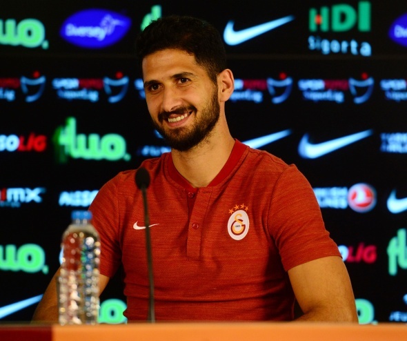 Galatasaray'da imzalar atÄ±ldÄ±!