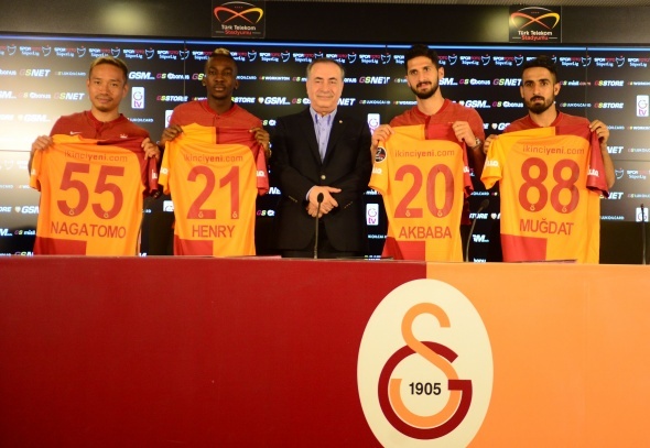 Galatasaray'da imzalar atÄ±ldÄ±!