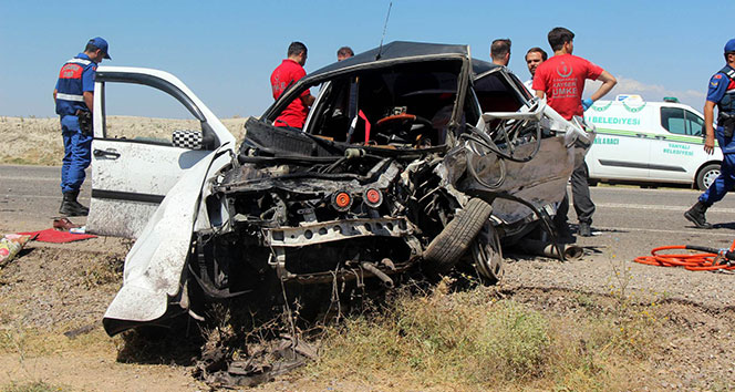 Kayseride feci kaza: 2 Ã¶lÃ¼, 9 yaralÄ±