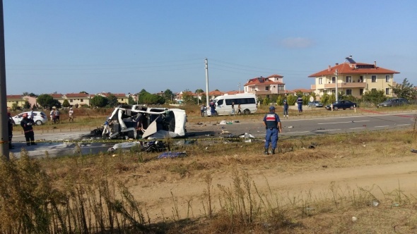 Sakarya'da feci kaza!