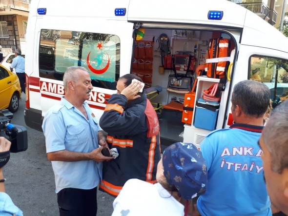 Korku dolu dakikalar! Ãnce evini ateÅe verdi ardÄ±ndan...