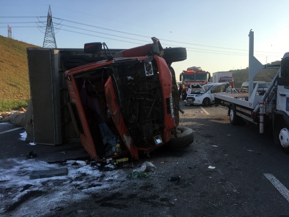 3. köprü yolunda kaza: 1 ölü, 2 yaralı
