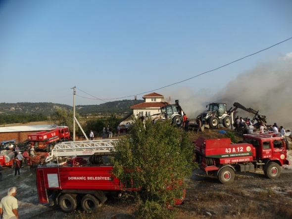 Korkutan yangÄ±n! GÃ¼Ã§lÃ¼kle kontrol altÄ±na alÄ±ndÄ±