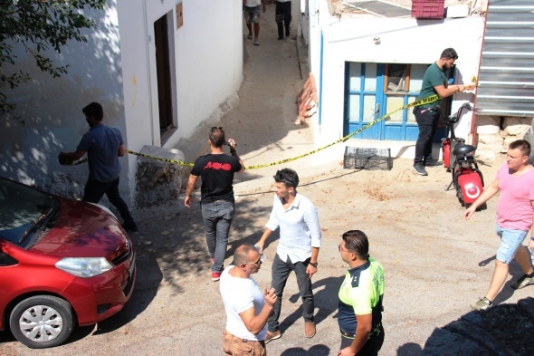 NiÅanlısından ayrılan polis intihar etti