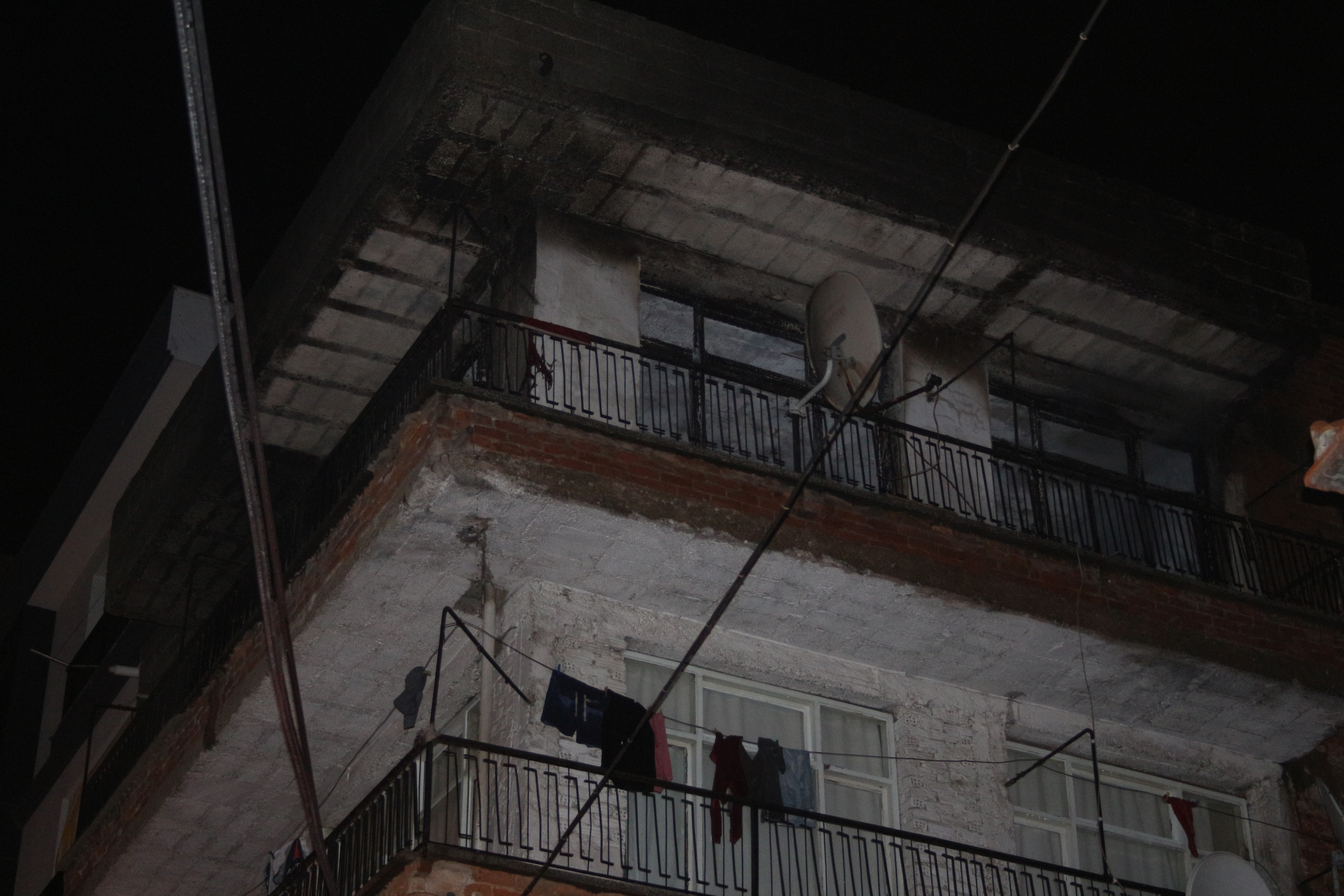 İzmir’de korkutan yangın