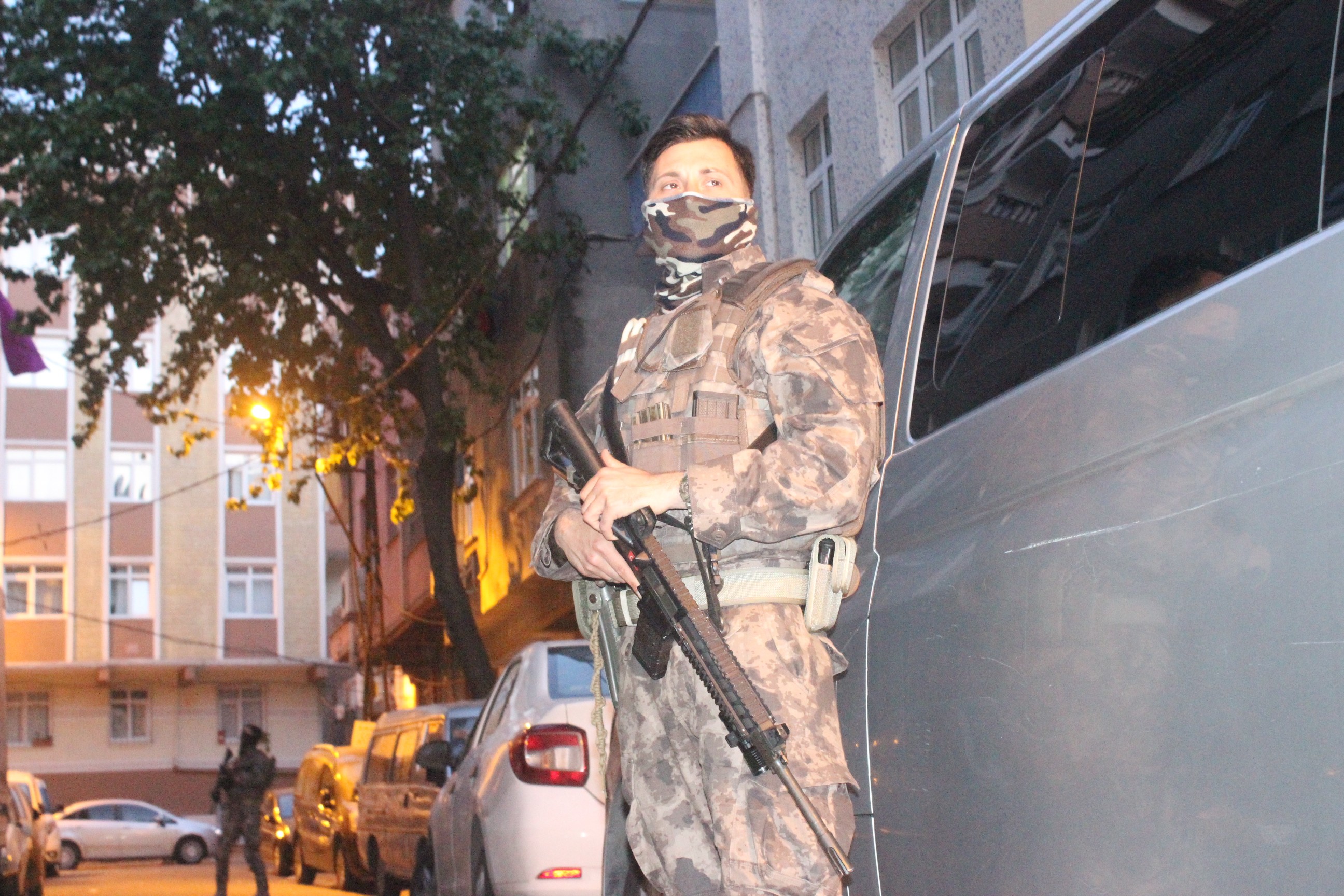 İstanbul’da uyuşturucu operasyonu: 25 gözaltı