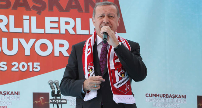 Cumhurbaşkanı Erdoğan'dan Selahattin Demirtaş'a pop star benzetmesi 