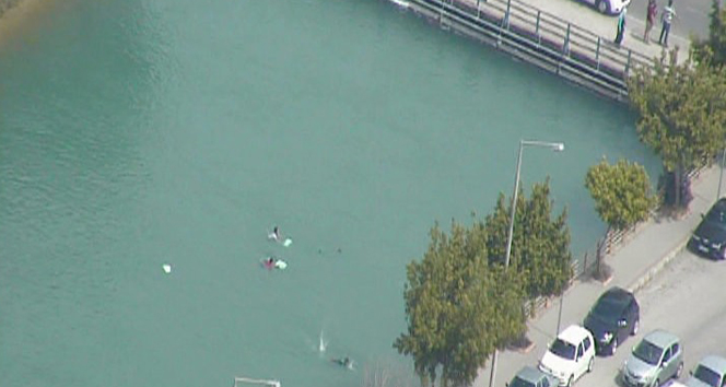 Sulama kanalında yüzenlere helikopterli önlem helikopter,Sulama kanalı