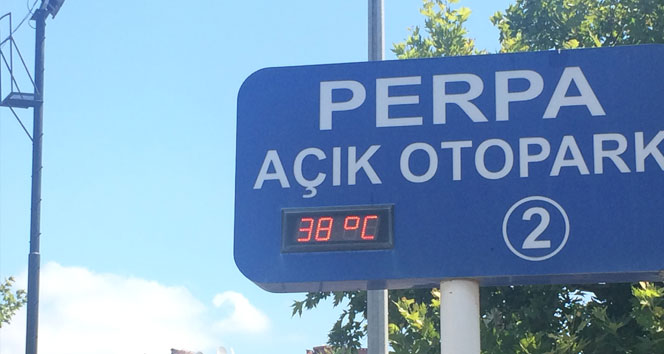 İstanbul'da termometreler 38 dereceyi gördü hava sıcaklığı,istanabul