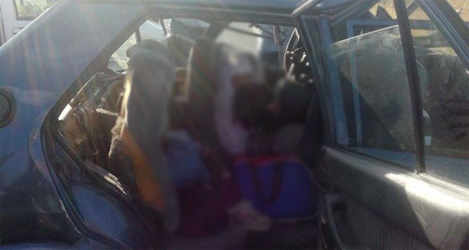 Kayseri'de feci kaza: 4 ölü, 2 yaralı&nbsp;Kayseri,trafik kazası