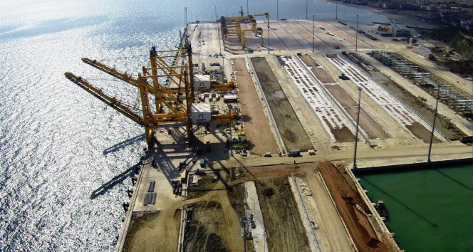 Türkiye’nin en büyük konteyner limanı Asyaport'ta sona gelindi Asyaport Limanı,TEU