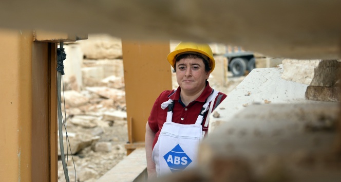 Mermere hükmeden kadın Nazmiye Güven Yazıcı gümüşhane,Nazmiye Güven Yazıcı