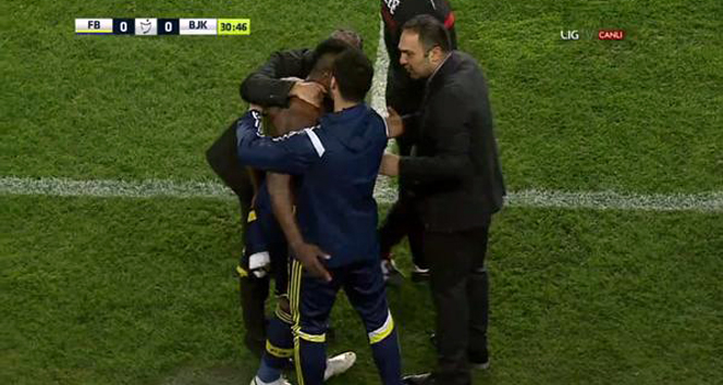 Emenike İstanbul'dan ayrıldı emenike,İstanbul,nijerya