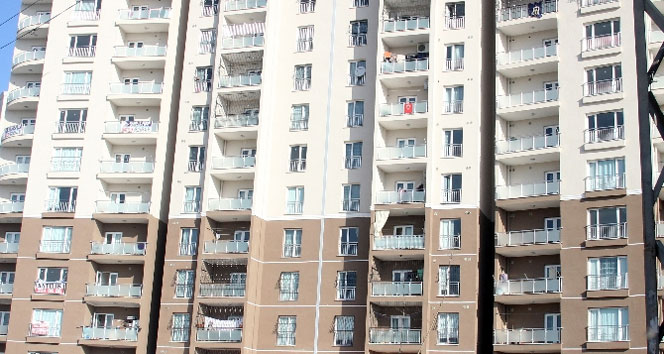 Koca dayağından bıkıp 7. kattan atladı