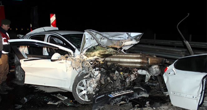 Bariyer araca ok gibi saplandı: 1 ölü 1 yaralı! eskişehir,trafik kazası